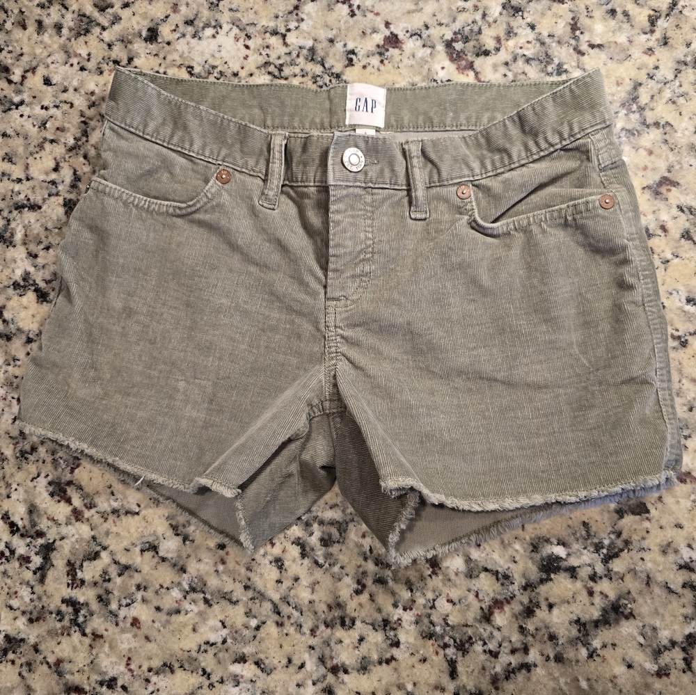GAP Women’s Olive Green Corduroy Shorts Size 4 Casual Classic